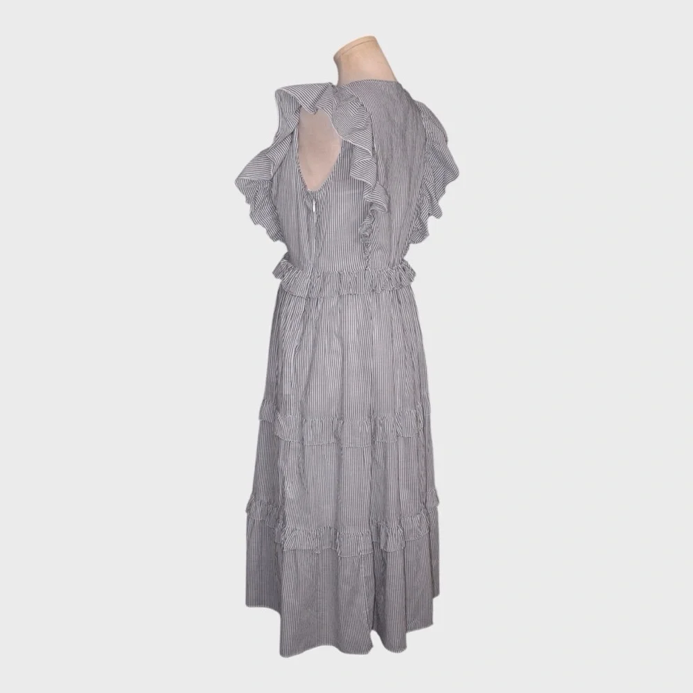 J. Crew features lightweight